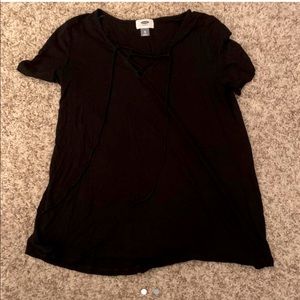 Black tie-front loose fitting tee